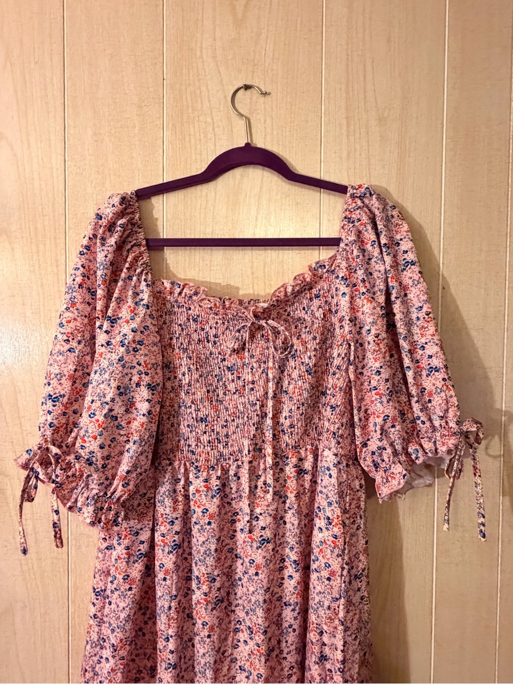 Peach Floral Smocked Maxi Dress with Puff Sleeves - Picture 4 of 5